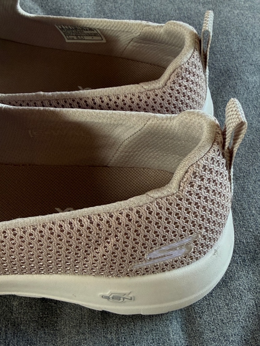Skechers Knit Slip-On Loafers in Pale Pink - Picture 3 of 8